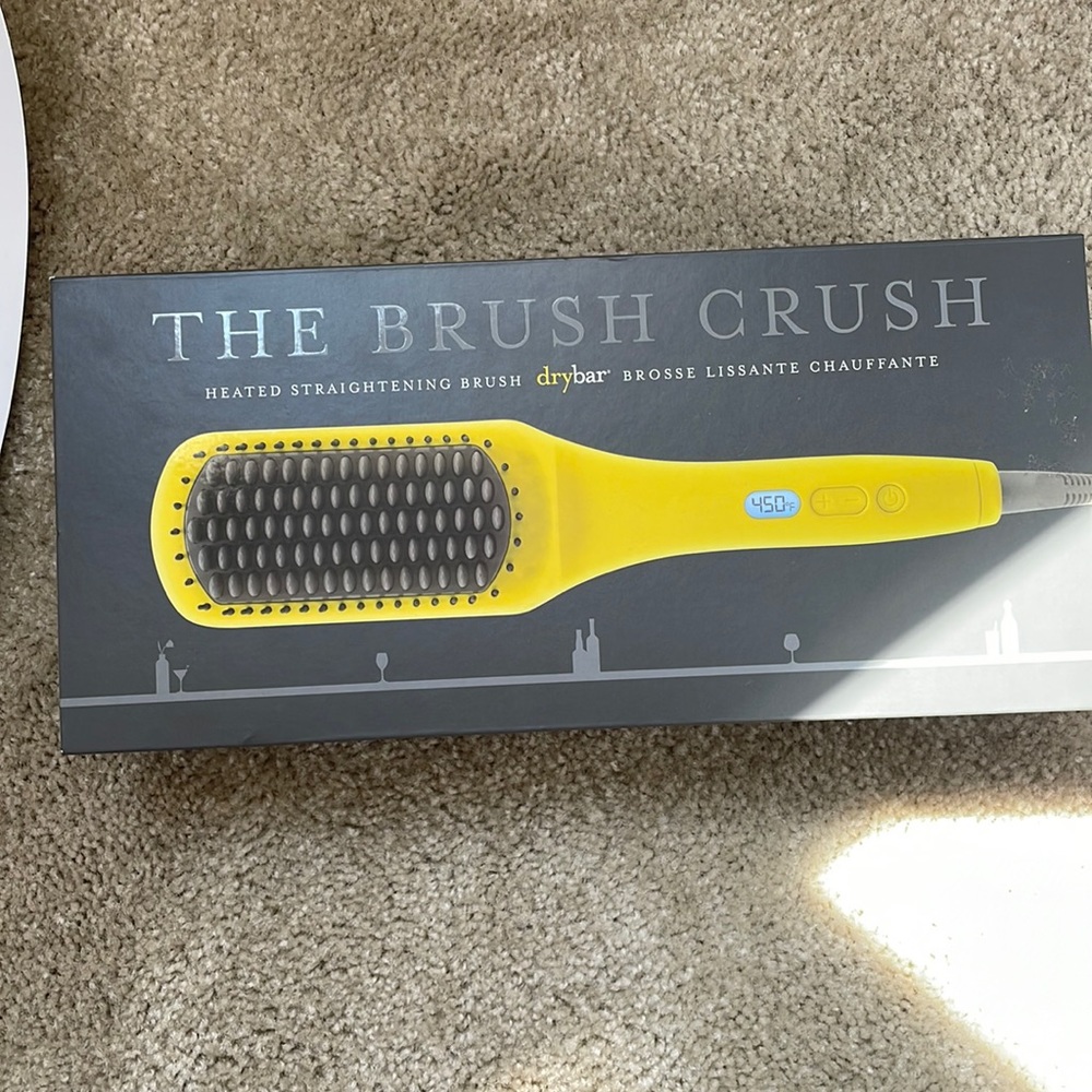 Drybar brush crush heated straightening brush